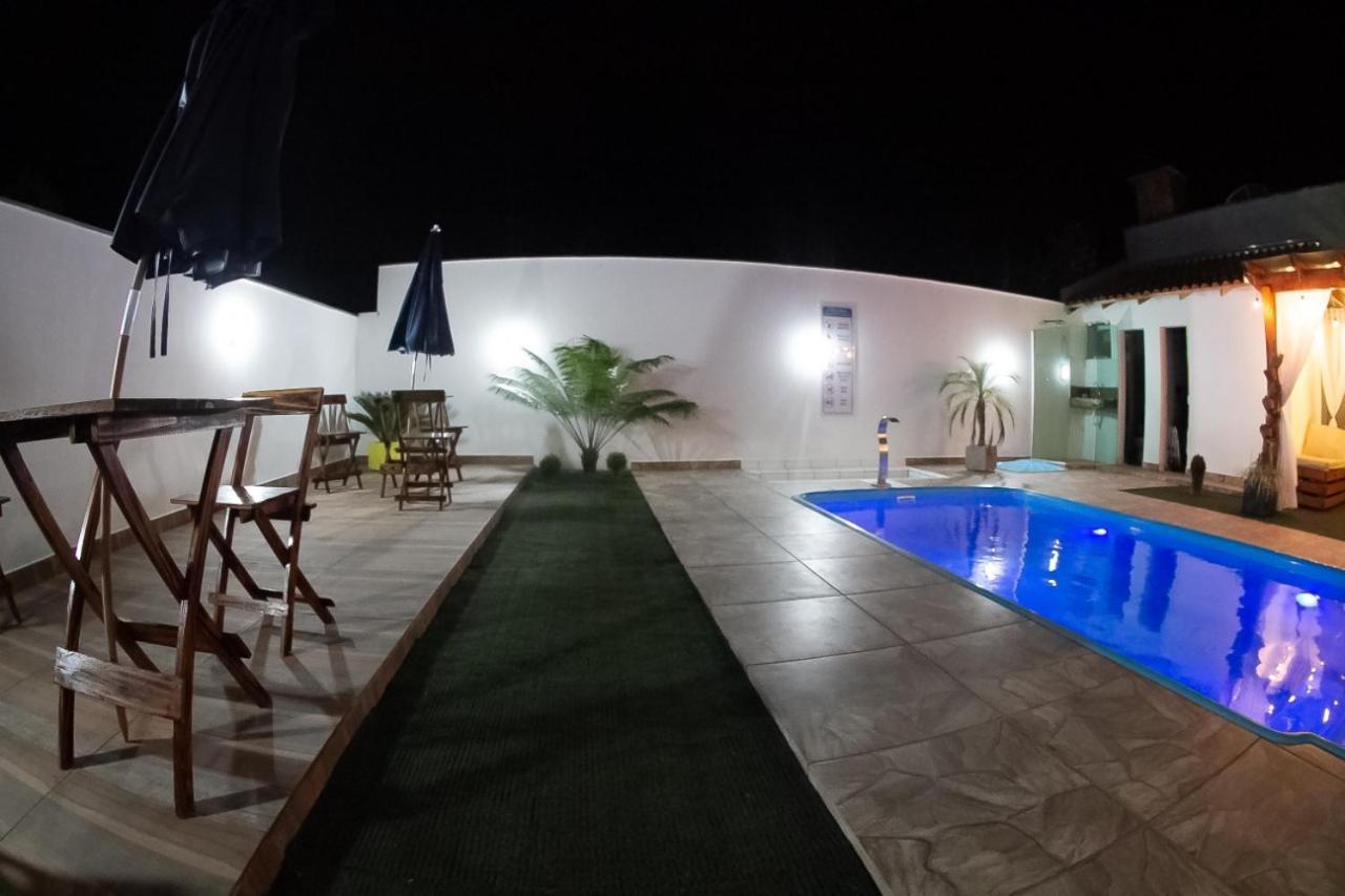 Pousada Loft Enseada Beach A 200Mt Da Praia 南圣弗朗西斯科 外观 照片